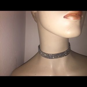 Trendy*Handcrafted Jeweled Chocker w/ clasp